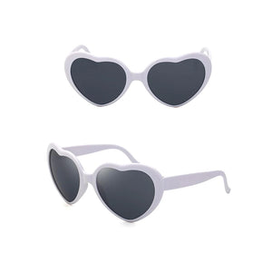 Heart-Shaped Lights Become Love Special Effects Glasses