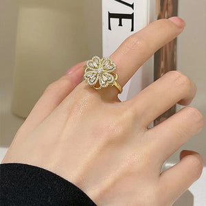 Four Leaf Clover Rotating Ring